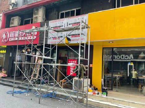 大渡口区制作广告招牌如何避免它发黄？